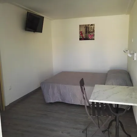 Hotel La Reserve Vic-la-Gardiole Room photo