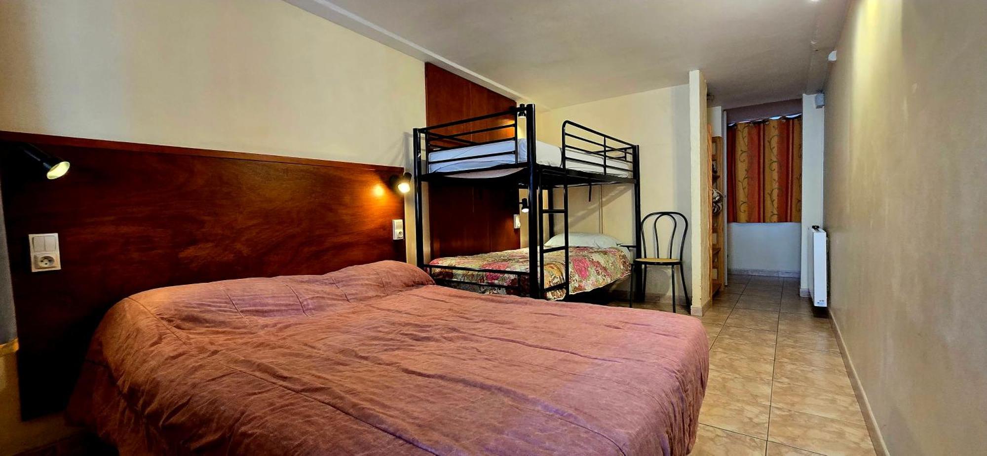 Motel La Reserve *
